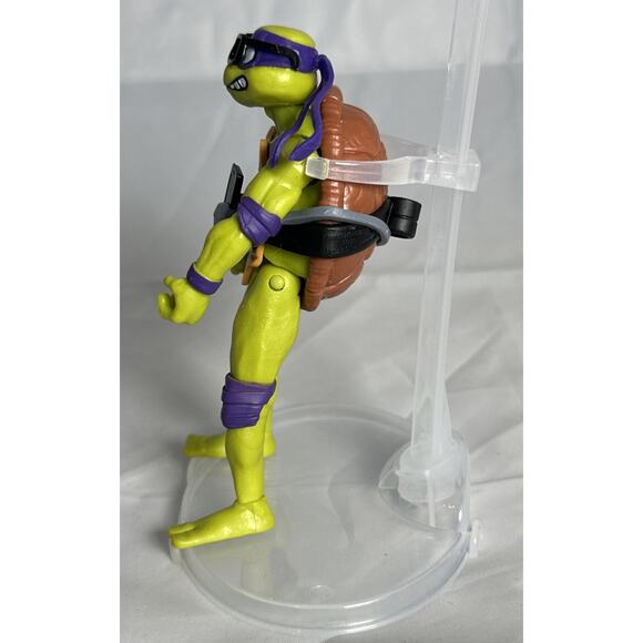 Teenage Mutant Ninja Turtles: Mutant Mayhem | DONATELLO 4.5" Action Figure - Picture 2 of 7